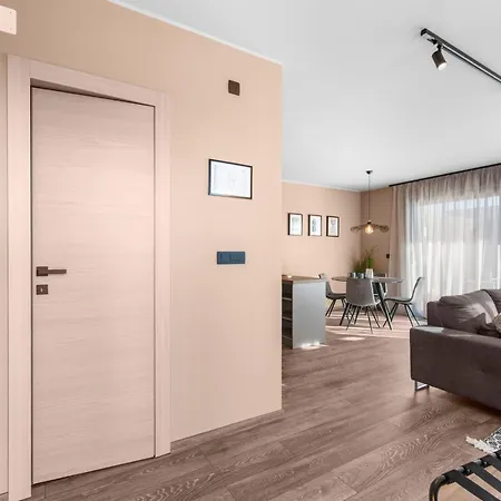 公寓 Quercus Village App 10 Mit Privatem Pool By Interhome